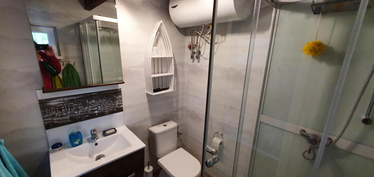 Hausboat "Zivot Na Vode" Bratislava Exterior foto